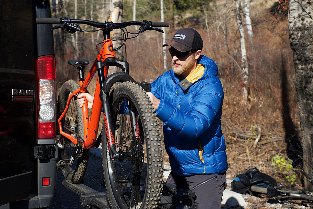 Outdoor Research Transcendent Hoody (loading bikes)